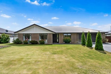 Photo of property in 28 Burnham School Road, Rolleston, 7614