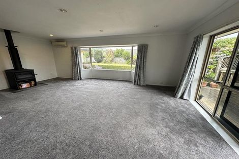 Photo of property in 24 Harry Shaw Way, Raumati South, Paraparaumu, 5032