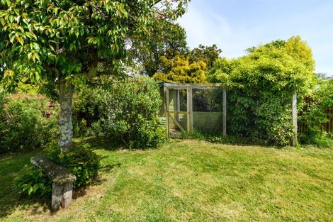 Photo of property in 32 Cedar Crescent, Feilding, 4702