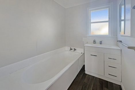 Photo of property in 5 Rata Street, Levin, 5510