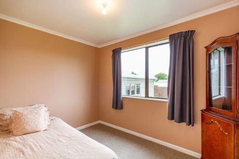 Photo of property in 5 Cemetery Road, Sanson, 4817