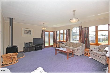 Photo of property in 5 Harrod Avenue, Foxton Beach, Foxton, 4815