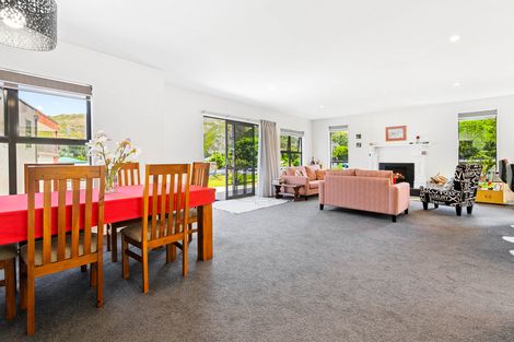 Photo of property in 15 Holloway Street, Clyde, 9330