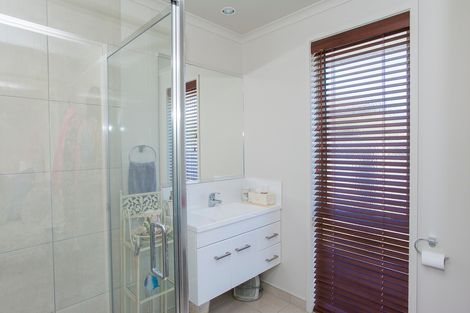 Photo of property in 1 Hamilton Drive, Wainui, Gisborne, 4010