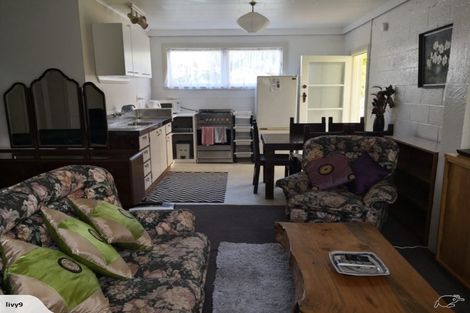 Photo of property in 11 Waimauku Station Road, Waimauku, 0812