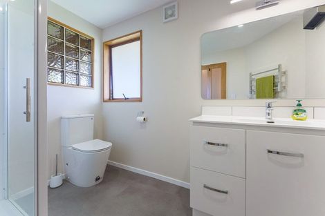Photo of property in 9 Frances Street, Waikanae Beach, Waikanae, 5036