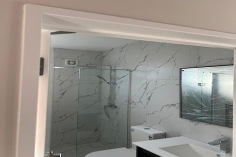 Photo of property in 9/88 Gloria Avenue, Te Atatu Peninsula, Auckland, 0610