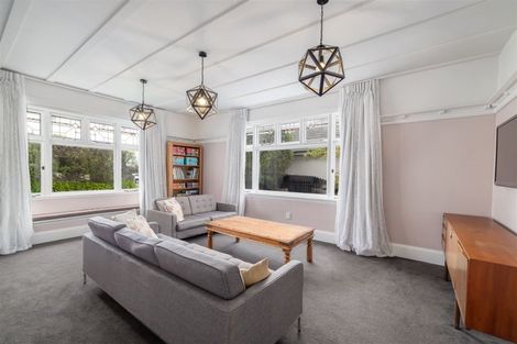 Photo of property in 47 Hackthorne Road, Cashmere, Christchurch, 8022