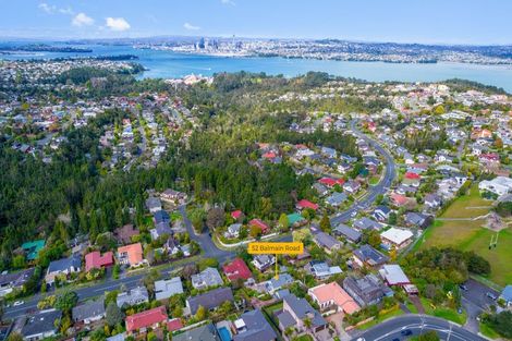 Photo of property in 52 Balmain Road, Chatswood, Auckland, 0626