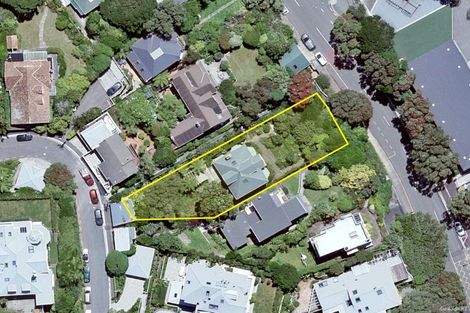 Photo of property in 129 Upland Road, Kelburn, Wellington, 6012