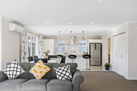 Photo of property in 18a No 2 Road, Te Puke, 3119