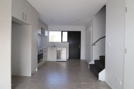Photo of property in 5/6 Trent Street, Linwood, Christchurch, 8011
