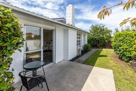 Photo of property in 1/200 Waimairi Road, Ilam, Christchurch, 8041