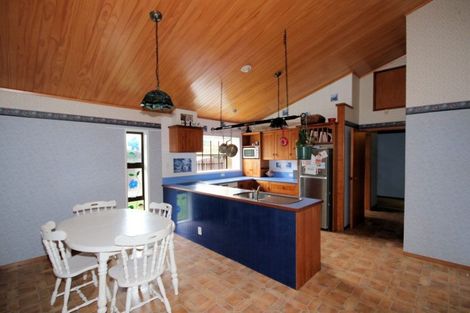 Photo of property in 35 Hinemotu Avenue, Kawerau, 3127