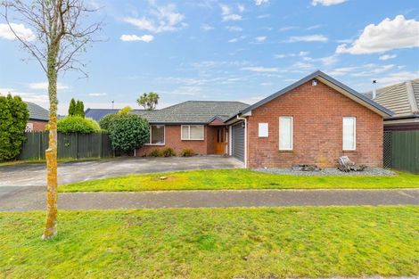 Photo of property in 7 Forest Drive, Parklands, Christchurch, 8083