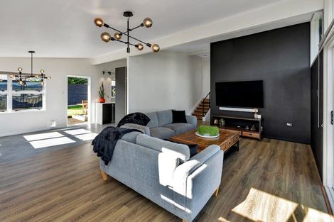 Photo of property in 114 Old Onerahi Road, Onerahi, Whangarei, 0110