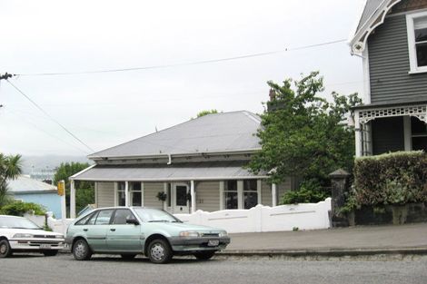 Photo of property in 37 Oxford Street, Lyttelton, 8082