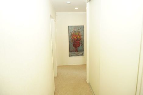 Photo of property in 2/43 Kilimanjaro Drive, Northpark, Auckland, 2013