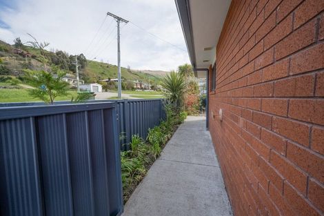 Photo of property in 14a Scotland Street, Roxburgh, 9500