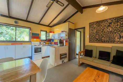 Photo of property in 86 Kon Tiki Road, Whiritoa, Whangamata, 3691