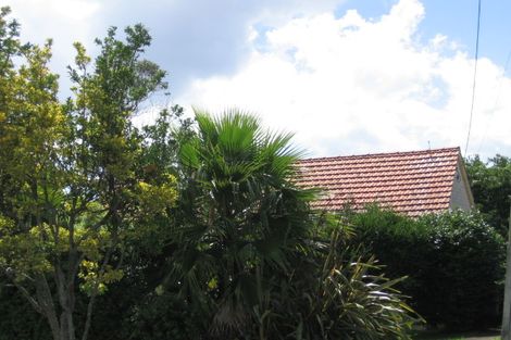 Photo of property in 9 Range View Road, Mount Albert, Auckland, 1025
