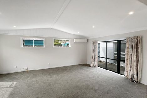 Photo of property in 19 Pratt Street, New Brighton, Christchurch, 8083