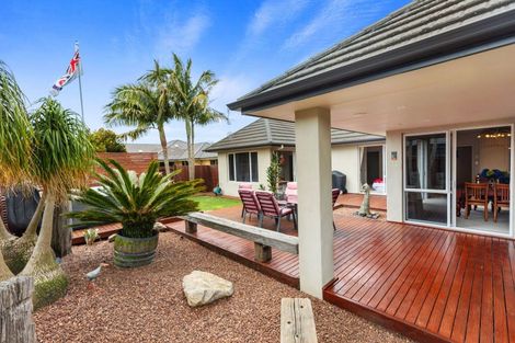 Photo of property in 10 Serena Key, Papamoa Beach, Papamoa, 3118