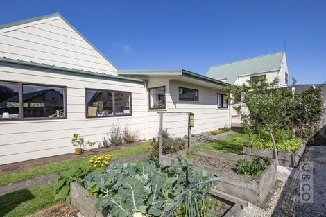 Photo of property in 18 Tapu Road, Huapai, Kumeu, 0810