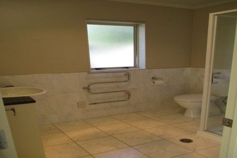 Photo of property in 12 Ballydonegan Rise, East Tamaki, Auckland, 2013