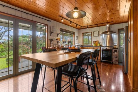 Photo of property in 5 Bosworth Street, Egmont Village, 4372