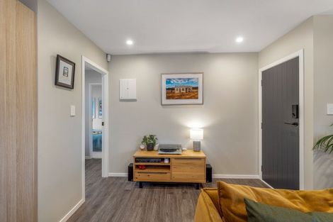 Photo of property in 2/321 Triangle Road, Massey, Auckland, 0614