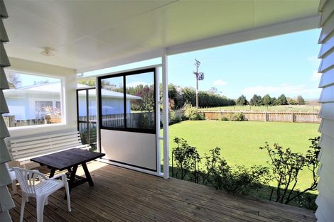 Photo of property in 15 Gladstone Street, Woodville, 4920