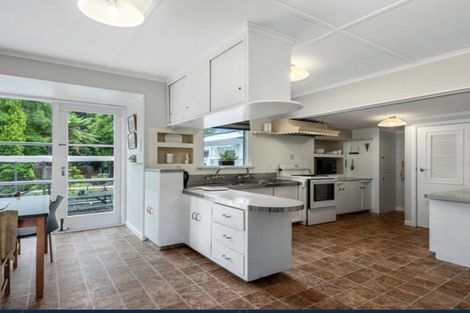 Photo of property in 3 Robinson Avenue, Holdens Bay, Rotorua, 3010