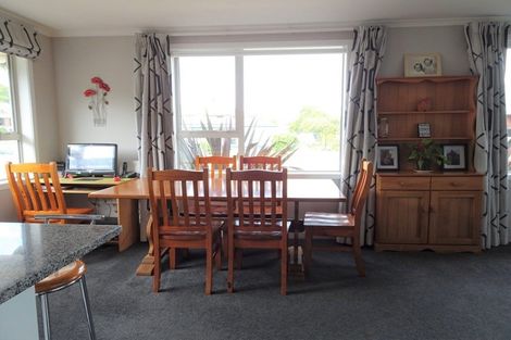 Photo of property in 1 Loris Place, Karoro, Greymouth, 7805
