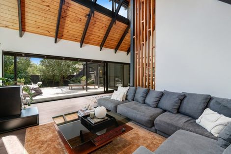 Photo of property in 19 Onepu Lane, Manly, Whangaparaoa, 0930