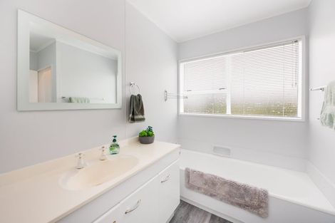 Photo of property in 125 Tutaki Road, Kelvin Grove, Palmerston North, 4470