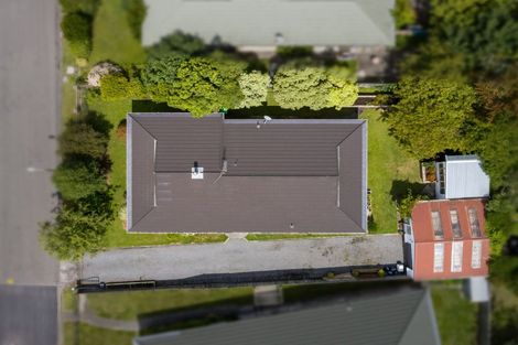 Photo of property in 9 Oak View Place, Greytown, 5712