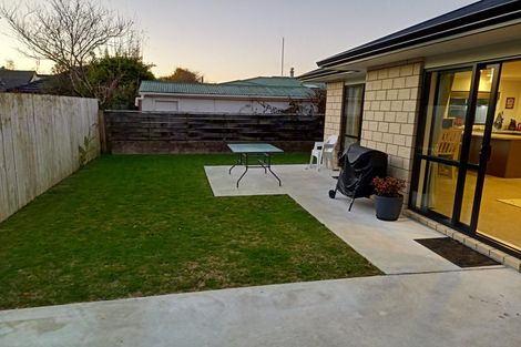 Photo of property in 110b Williams Street, Cambridge, 3434