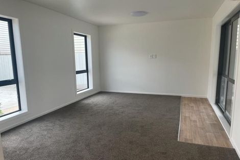 Photo of property in 4/50 Manuroa Road, Takanini, 2112