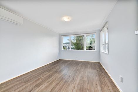 Photo of property in 12 Ranui Avenue, Ranui, Auckland, 0612