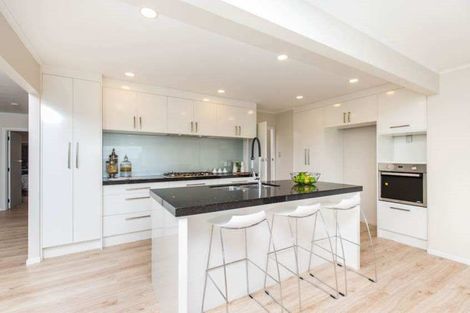 Photo of property in 1/170 Bucklands Beach Road, Bucklands Beach, Auckland, 2012