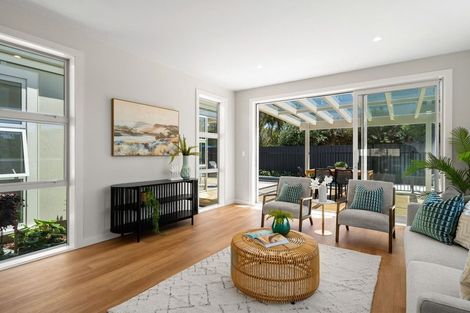 Photo of property in 45b Weld Street, Martinborough, 5711