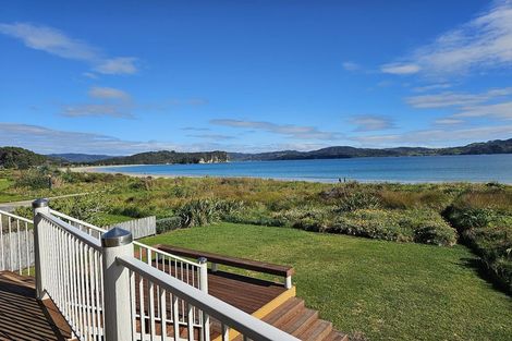 Photo of property in 85 Captain Cook Road, Cooks Beach, Whitianga, 3591