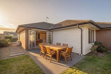 Photo of property in 10 Easby Way, Flagstaff, Hamilton, 3210