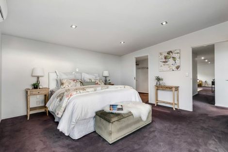 Photo of property in 47 Harry Dreadon Road, Opaheke, Papakura, 2584