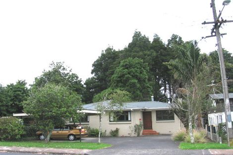 Photo of property in 25 Hillcrest Avenue, Hillcrest, Auckland, 0627