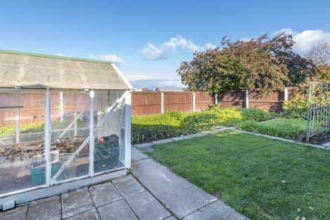 Photo of property in 12 Penwood Street, Russley, Christchurch, 8042