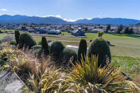 Photo of property in 12 Tawera Place, Te Anau, 9679
