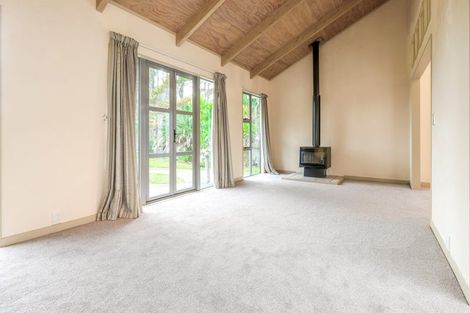 Photo of property in 8 Jackson Way, Stillwater, Silverdale, 0993