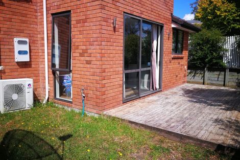 Photo of property in 26a Raleigh Road, Northcote, Auckland, 0627